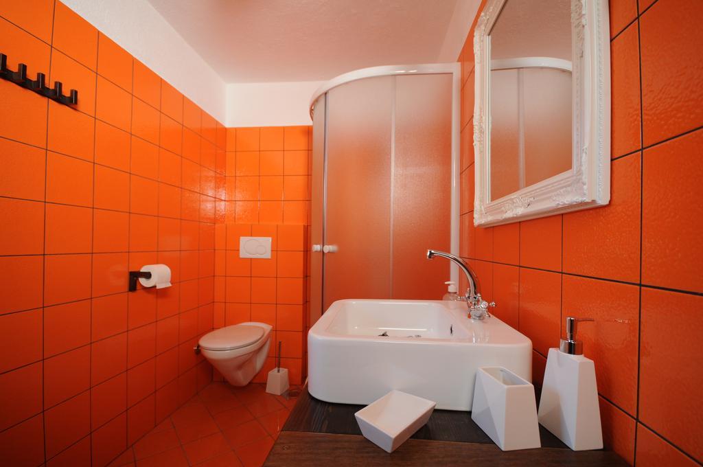 Holiday Homes Poli Svetega Antona Gračišće Camera foto