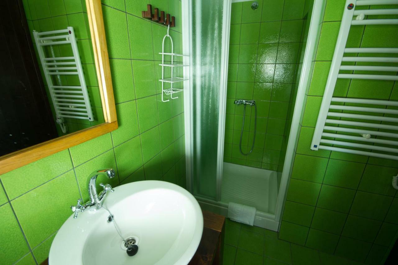 Holiday Homes Poli Svetega Antona Gračišće Esterno foto